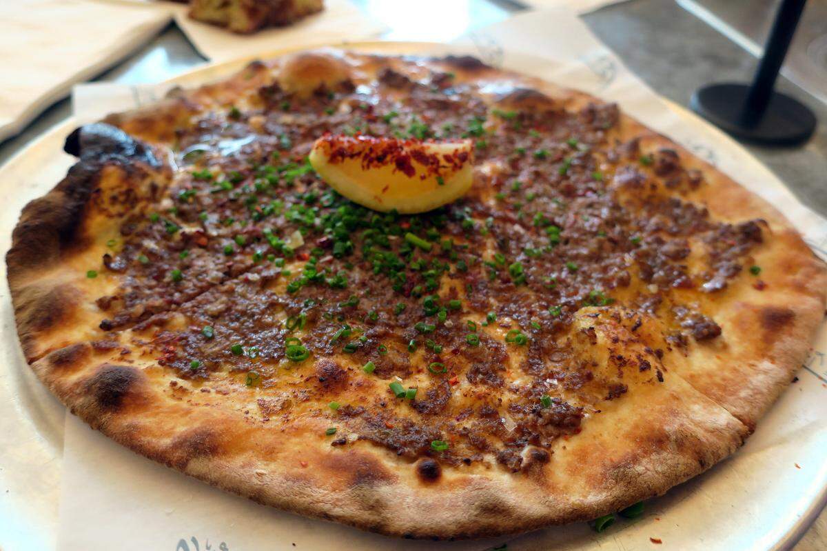 Man’ouse from Suraya in Philadelphia, a restaurant rated three stars on Djour’s food map.