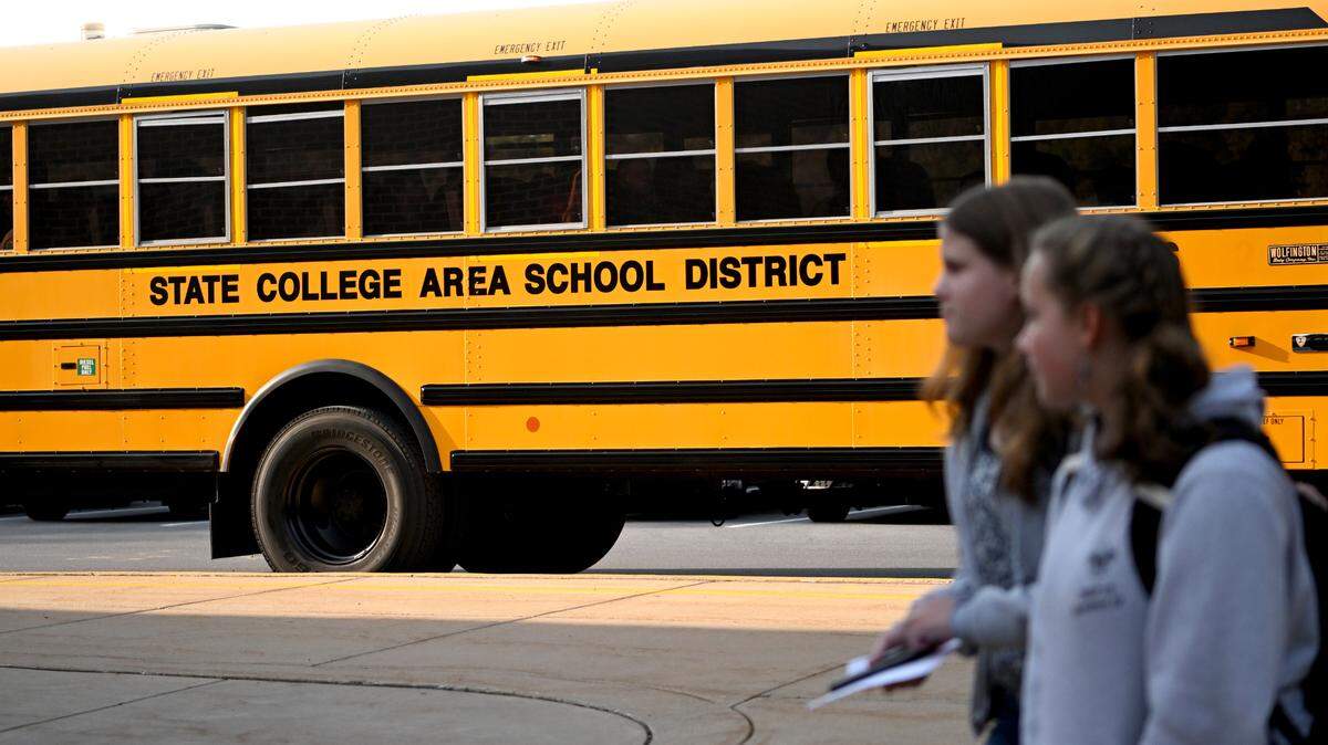 Students unload from the buses for the first day of school at Park Forest Middle School on Tuesday, Aug. 22, 2023.