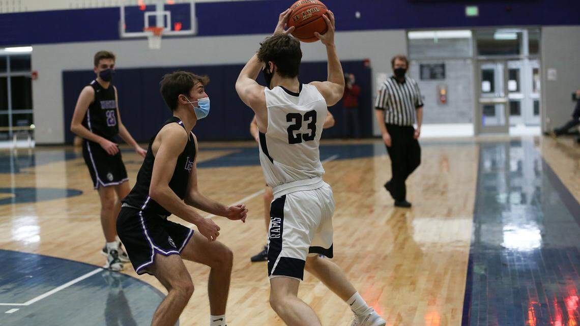 Zach Braucht’s buzzer beater earns Penns Valley basketball a win over Mifflin County
