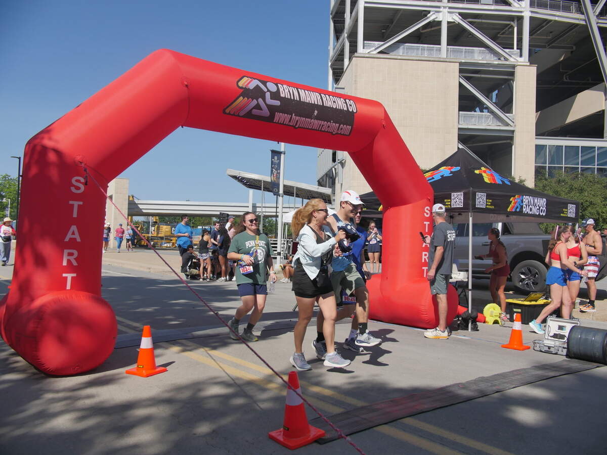 The Firecracker 4K kicked off the Central PA 4th Fest celebration on July 4, 2025. Attendees gathered at the finish line while others applauded those who followed.
