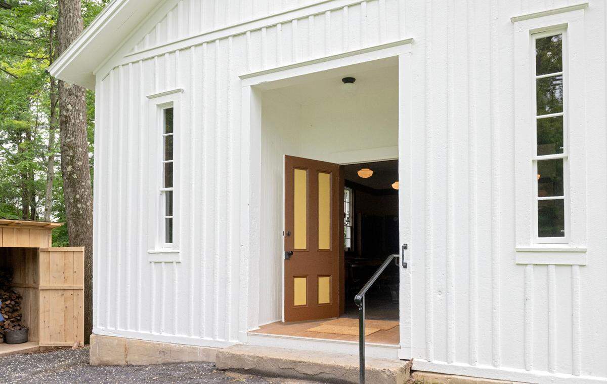 The Boogersburg School recently received a fresh coat of paint and some restoration.
