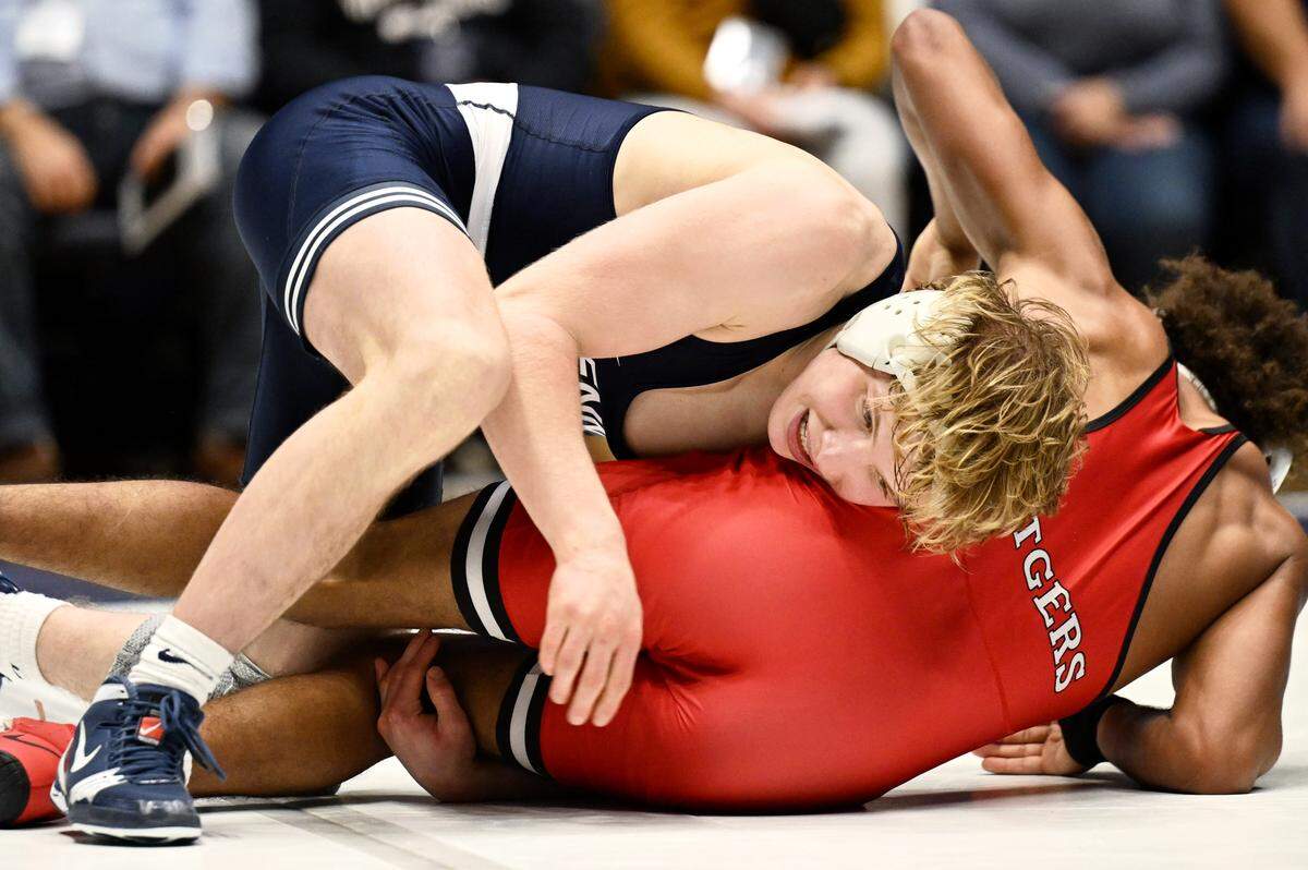 Penn State’s Braeden Davis controls Rutgers’ Tahir Parkins in the 141 lb bout of the match on Saturday, Jan. 10, 2026 in Rec Hall.