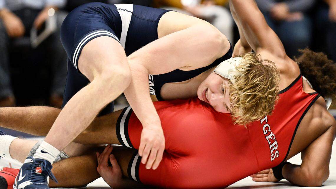 Braeden Davis’ redshirt removed as Penn State wrestling tops Rutgers in Big Ten opener