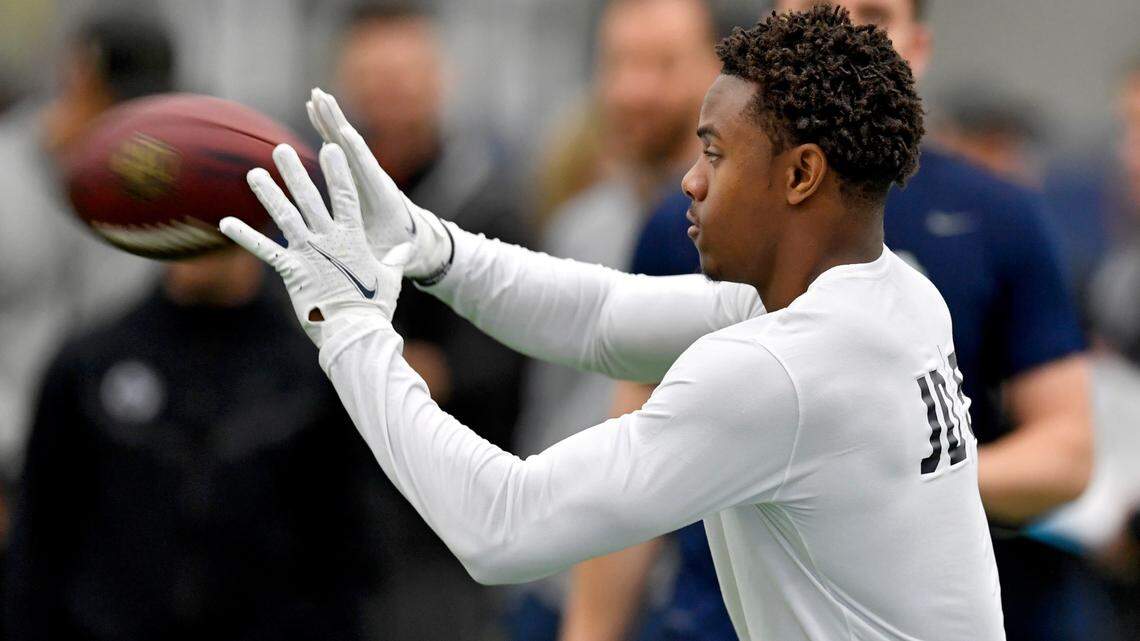 LIVE BLOG: Updates from Day 1 of the 2022 NFL Draft