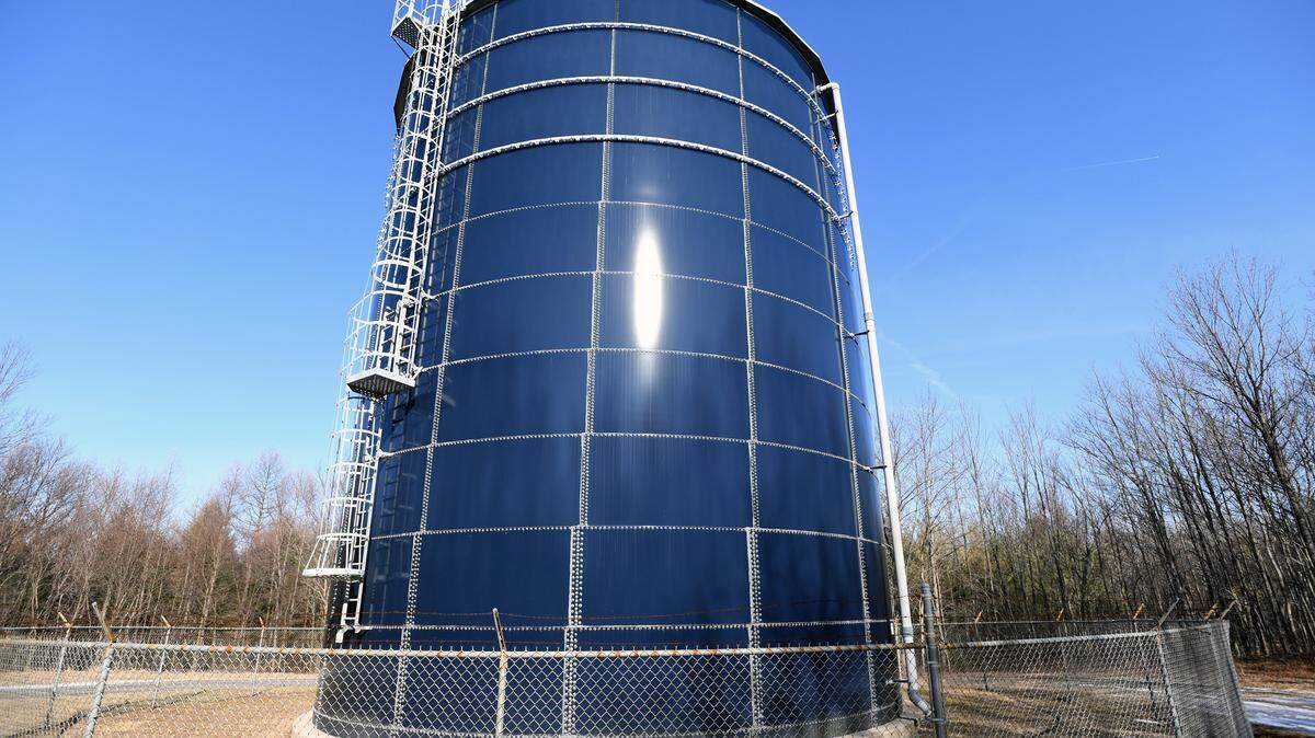 Work on water line valves in Snow Shoe borough on Sunday forced the Mountaintop Regional Water Authority to halt pumping to its water storage tanks, including the German Settlement Tank, for several hours.
