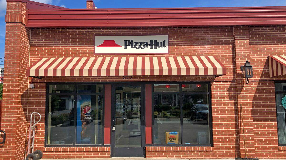 Pizza Hut’s new Bellefonte location is at 372 Phoenix Avenue.
