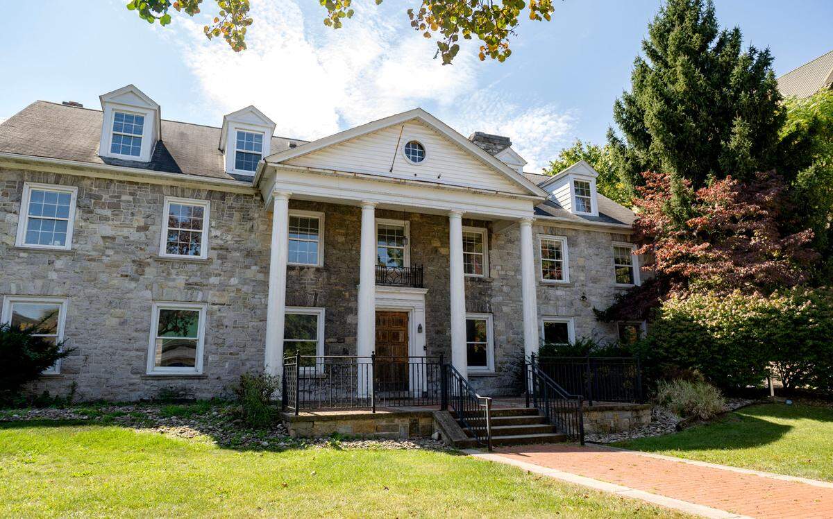 The house at 406 South Pugh Street on Thursday, Sept. 19, 2024.