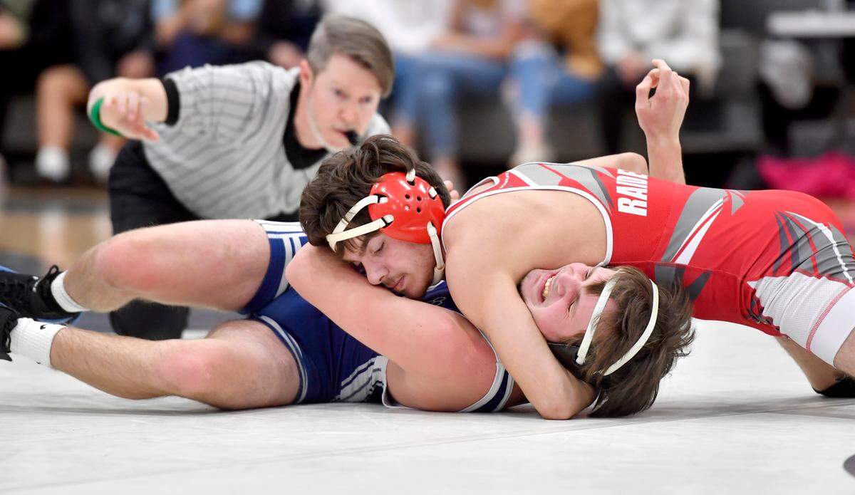 Bellefonte’s Nate Smith, pictured here on Jan. 4, earned a pin in 13 seconds on Jan 29 for the sixth fastest win in the county.