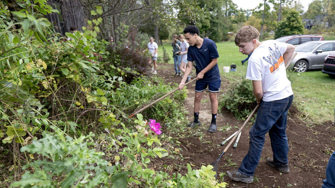 Letters: Day of Caring volunteers make a difference; Compare Trump to his promises