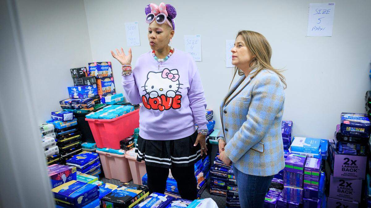 First Lady Lori Shapiro (right) visits the SPOT Period in Philadelphia with its founder Lynette Medley.