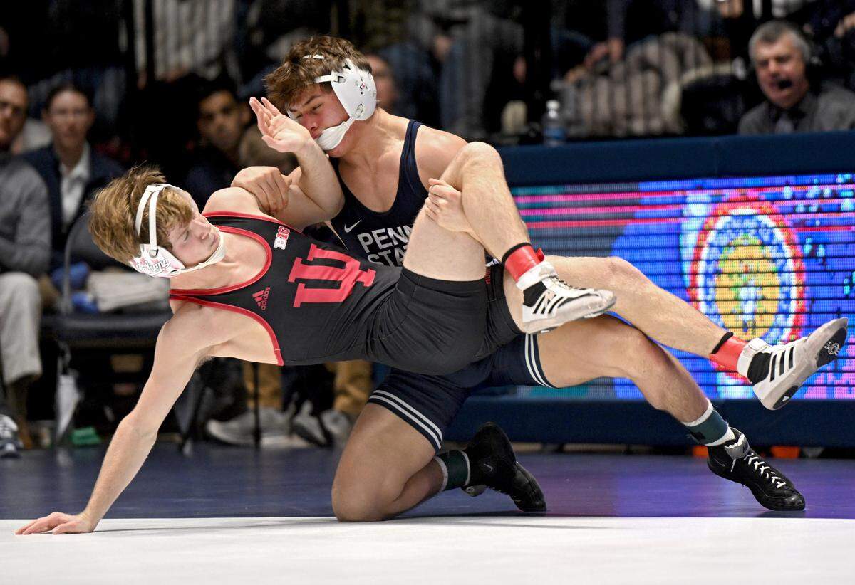 Penn State’s Tyler Kasak controls Indiana’s Graham Rooks in the 149 lb bout of the match on Jan. 14 at Rec Hall.