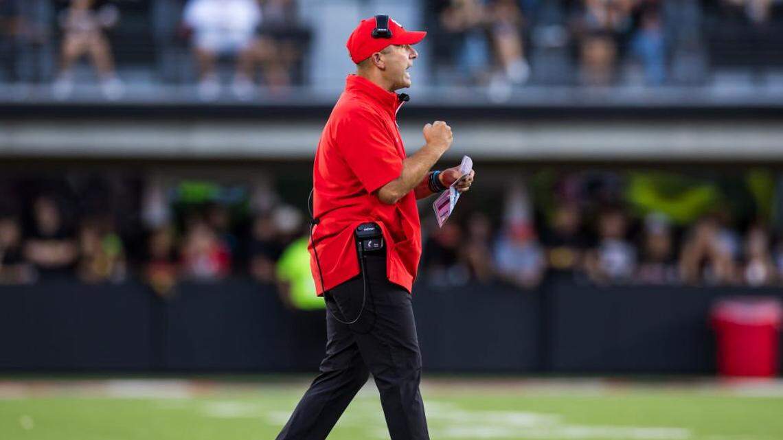 Source: Penn State to hire Cincinnati DC Tyson Veidt as new linebackers coach