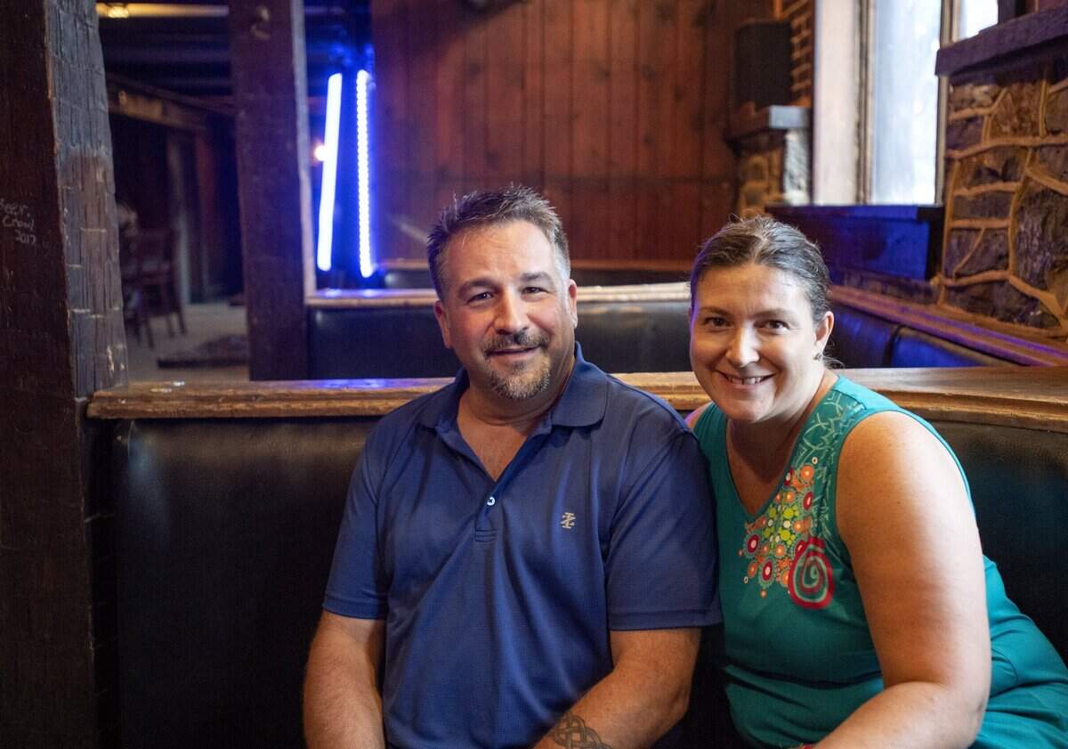 Doggie’s Pub owners Tom and Kelley Trosko.