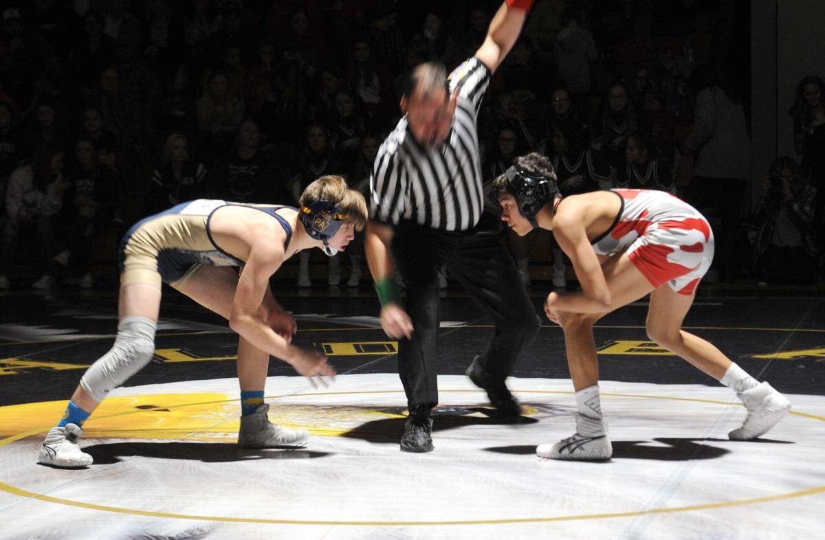 Bald Eagle Area’s Coen Bainey, left, is one of two Eagles to claim a top seed in their weight class. Bainey will look for a District 6 Class 2A title at 106 pounds.