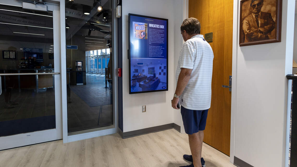 Penn State fans ‘reminisce and remember’ at new Paterno Family Football Experience