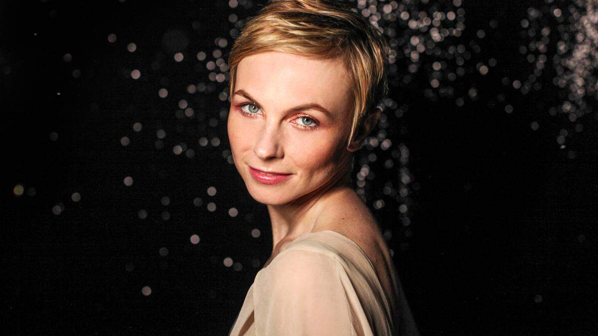 Kat Edmonson recently released her fifth studio album, “Dreamers Do.”