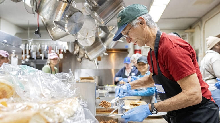 ‘This is my family.’ Volunteers fuel St. Andrew’s Community Café in State College