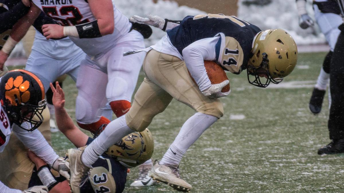 Nick Turner breaks free deep from the Eagles own 1 yard line for a first down in the first quarter of play.
