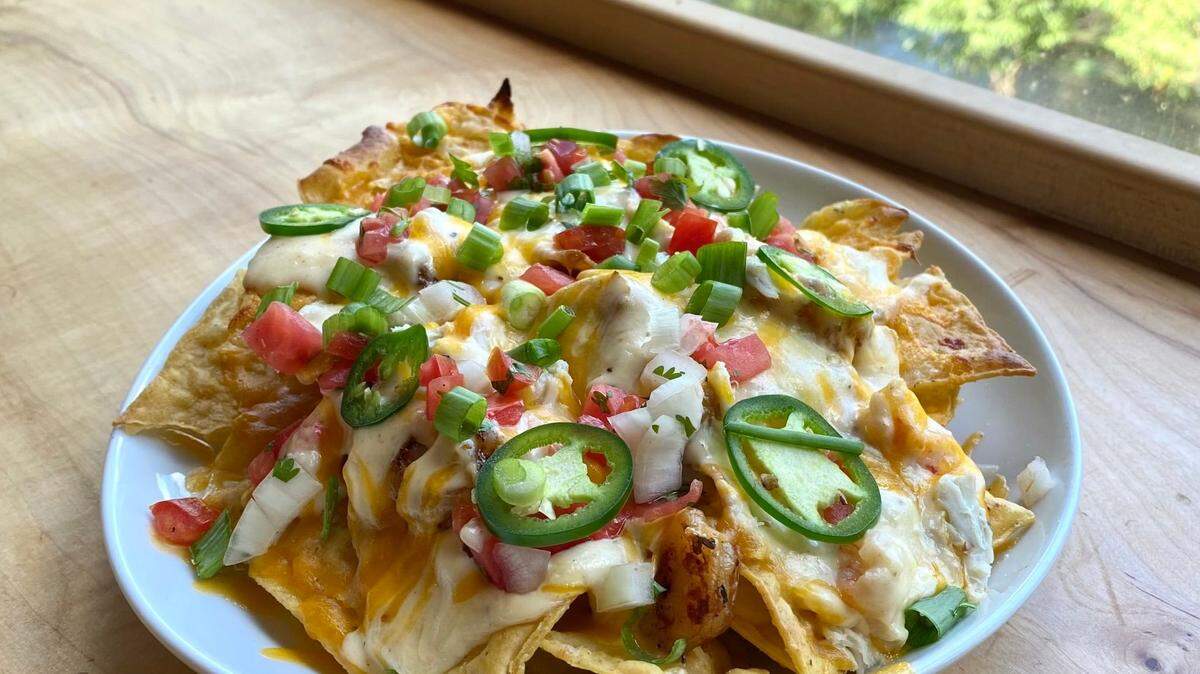 Seafood nachos are a popular menu item at Downeast Cafe, the eatery located at Maine Bay & Berry.