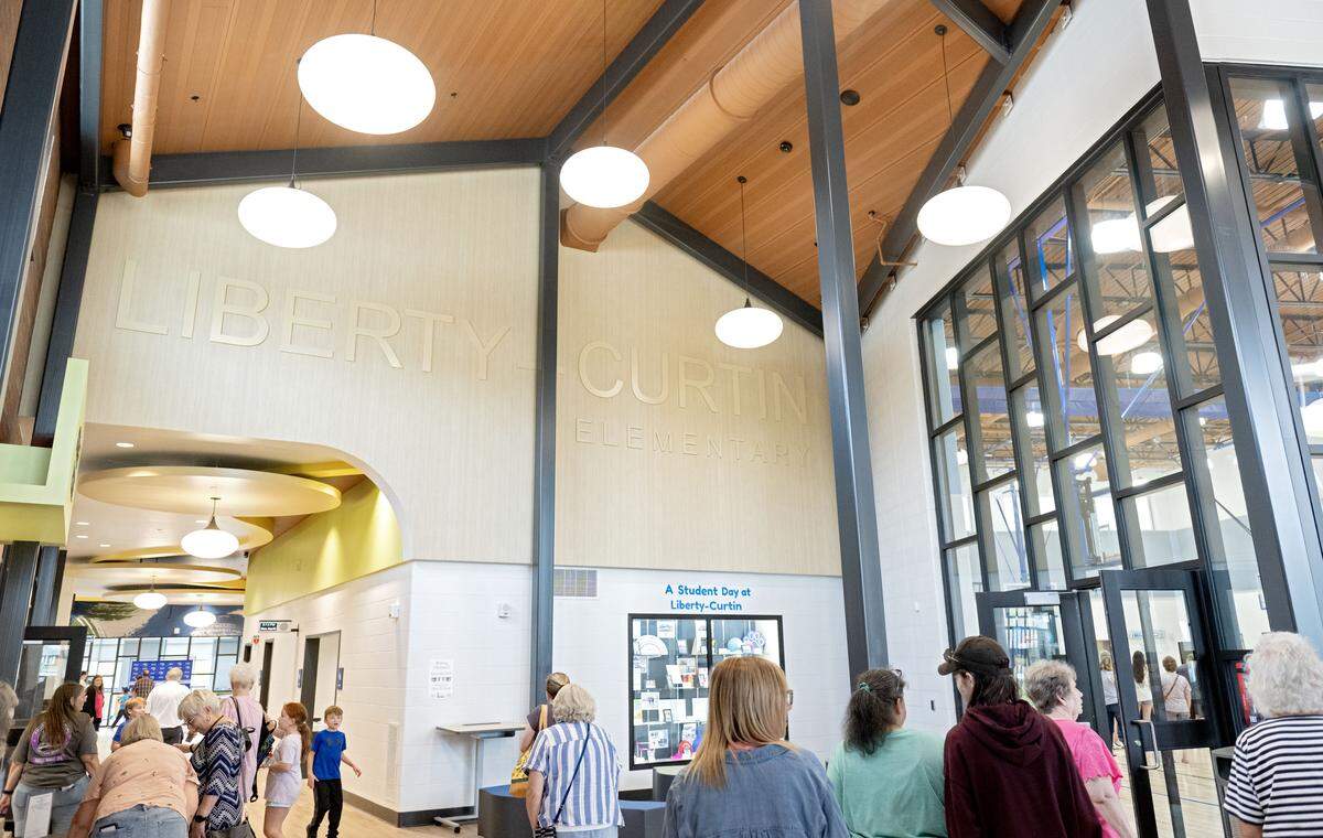 The entrance area of the new Liberty-Curtin Elementary on Monday, Sept. 22, 2025. 