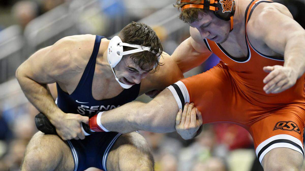 Penn State’s Anthony Cassar controls Oklahoma State’s Derek White in the 285 lb championship bout at the NCAA Division 1 Wrestling championships on Saturday, March 23, 2019 at PPG Paints Arena. Cassar won by major decision, 10-1.