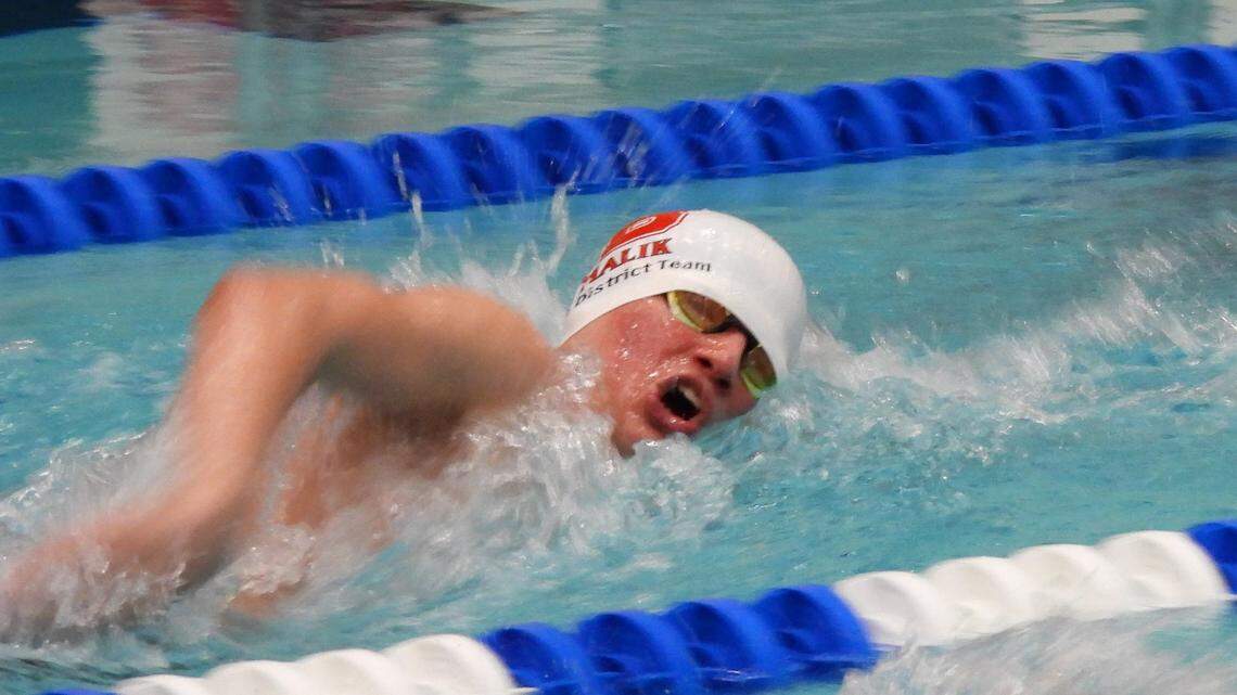 Bellefonte’s boys swim team dwindled to just 1. How he remained dedicated to the sport