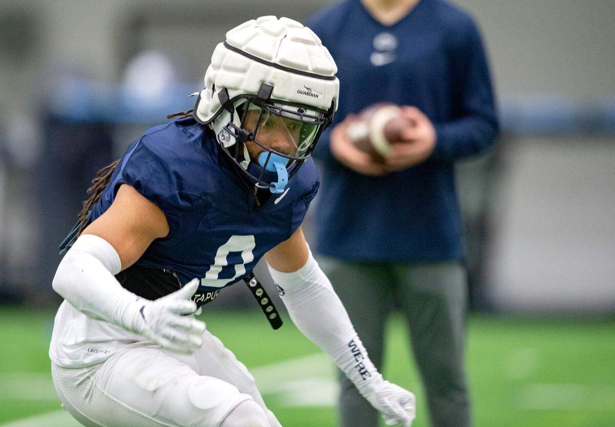Penn State safety Jonathan Sutherland runs a drill during spring football practice on Wednesday, April 20, 2022.