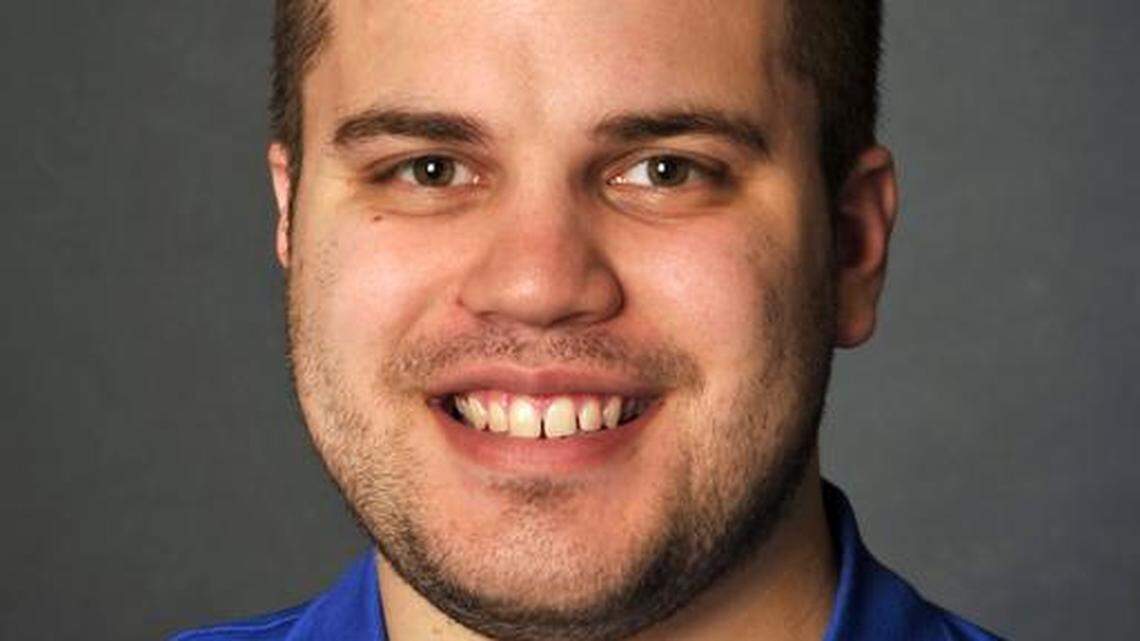 Bits of Business: Dentist to open new facility