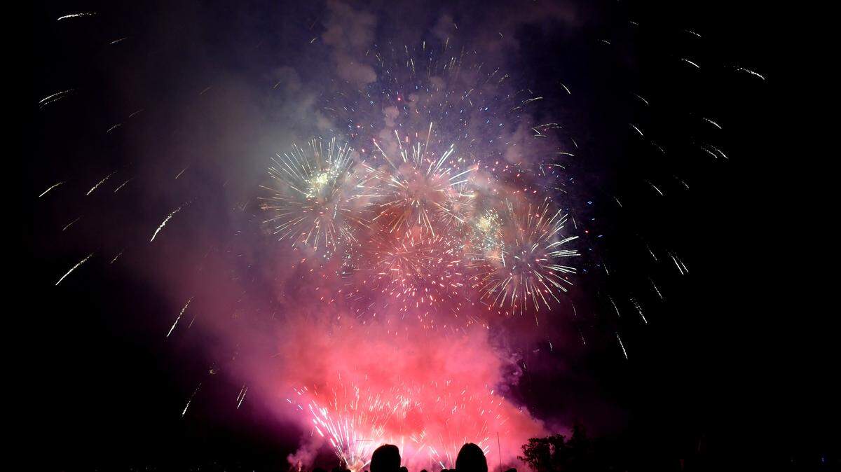 Fireworks light up the sky during the 2017 4th Fest.