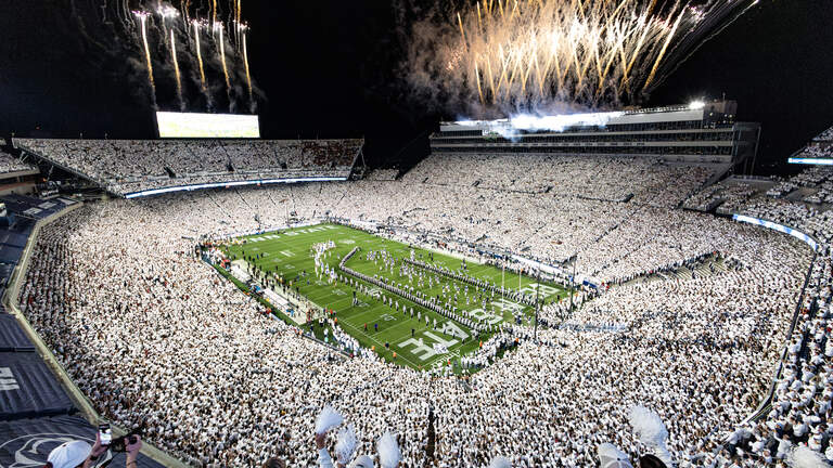 Penn State football’s attendance vs. USC ranks top-5 all-time in college football