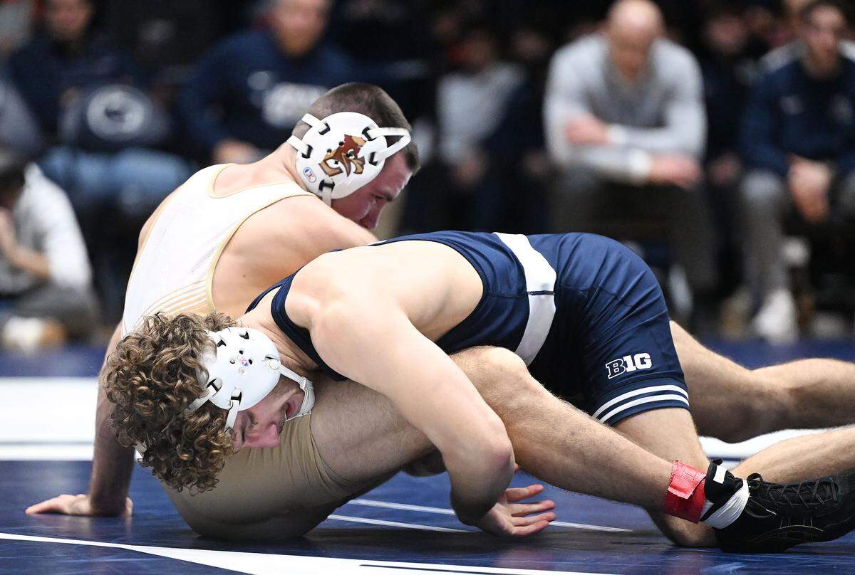 Penn State's Mitchell Messenbrink maintains control of Lehigh's Max Brignola at 165 pounds during the Sunday, Dec. 7, 2025 at Rec Hall in State College. Messenbrink defeated Brignola, 15-7. 