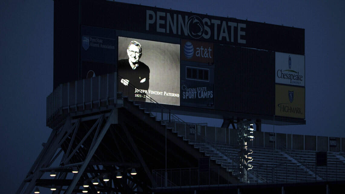 Joe Paterno dies at 85