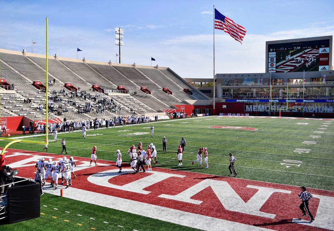 Penn State congratulates Pat Freiermuth Saturday and celebrates the first touchdown of the season. The Nittany Lions took on the Indiana Hoosiers in a largely empty Memorial Stadium in Bloomington.