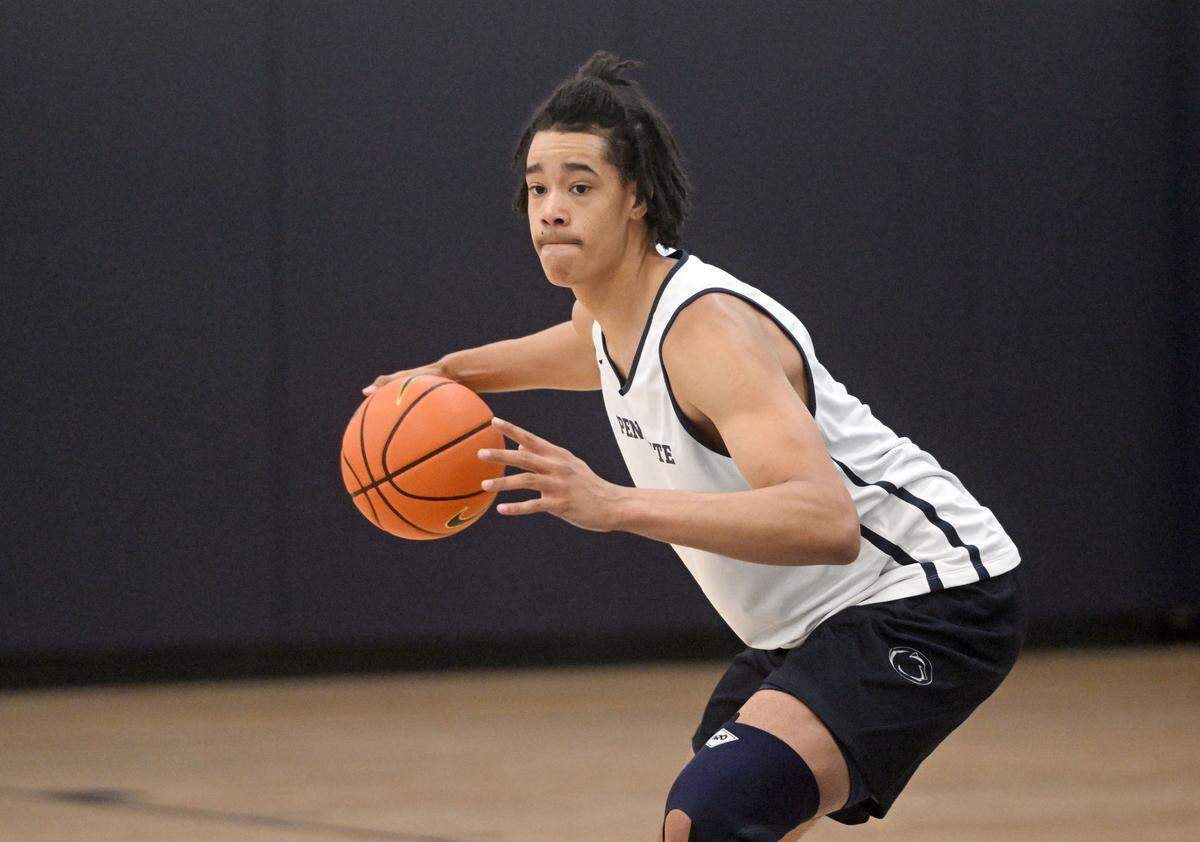 Penn State’s Yanic Konan Niederhauser runs a drill during summer practice on Thursday, July 18, 2024.