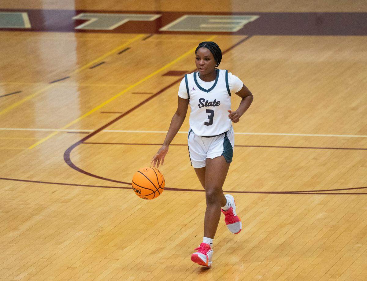 State College’s McKenna Whitehurst dribbles down the court during a game against Mifflin County at State College Area High School on Monday, Feb. 16, 2026. The Little Lions defeated the Huskies 51-18.