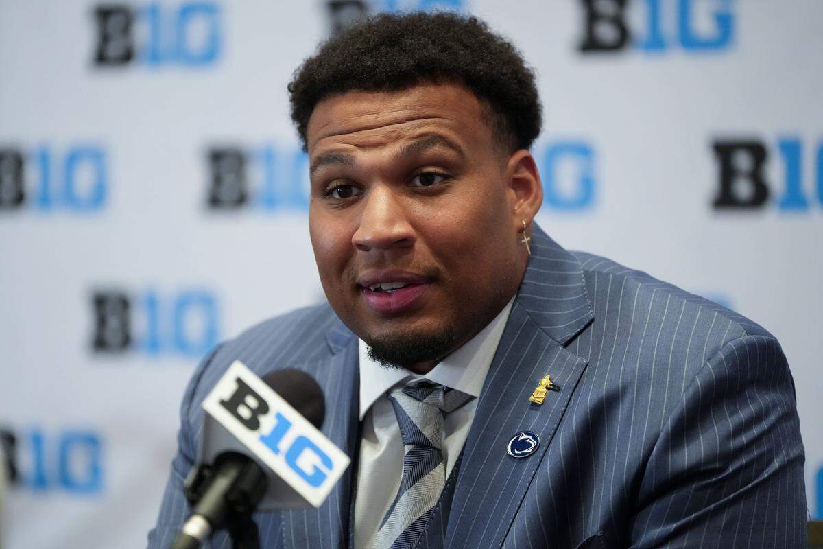 Jul 23, 2025; Las Vegas, NV, USA; Penn State offensive lineman Nick Dawkins speaks to the media during the Big Ten NCAA college football media days at Mandalay Bay Resort. Mandatory Credit: Lucas Peltier-Imagn Images