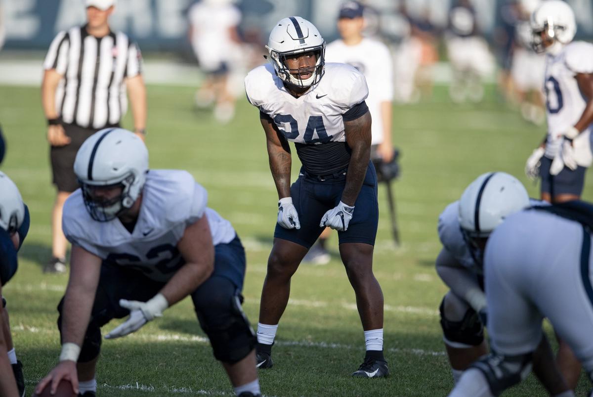 Penn State running back Miles Sanders lines up for a play during practice on Wednesday, Aug. 29, 2018.