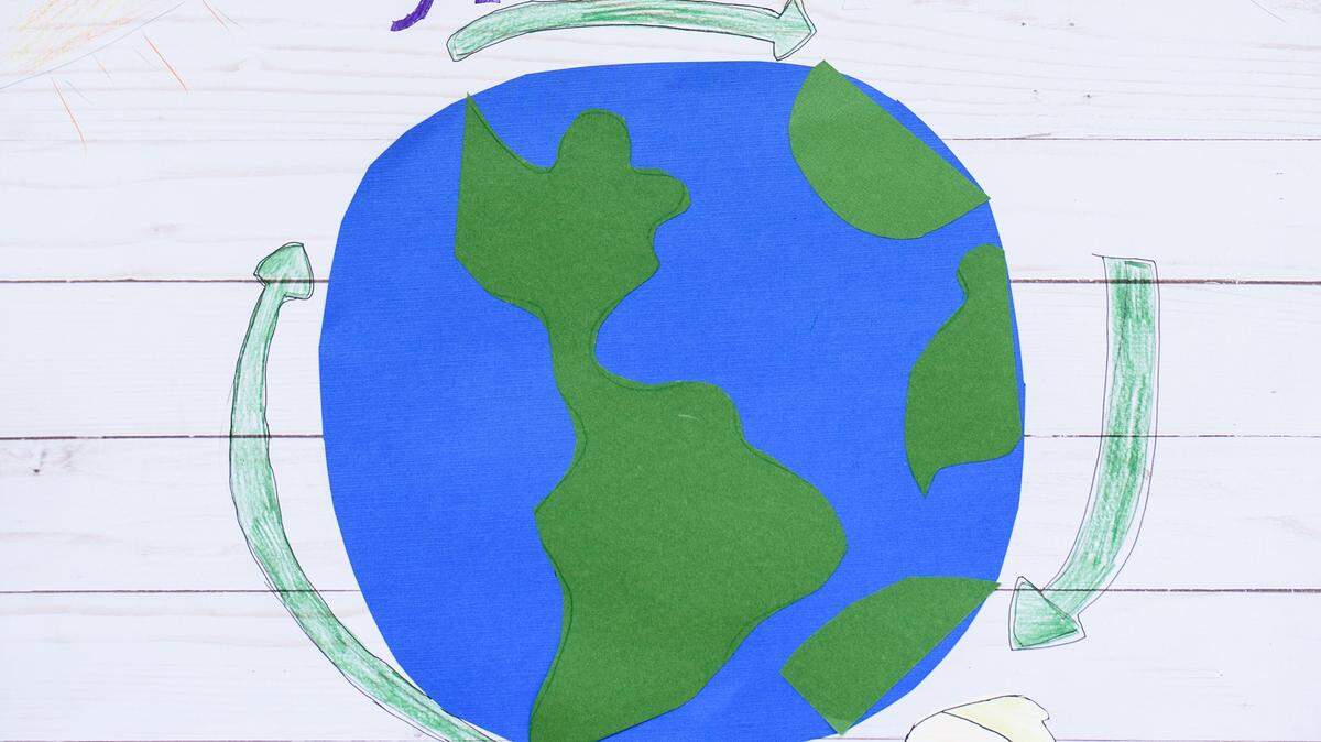 Cailin Dorefice, a fifth-grader at Park Forest Elementary School, was among those who created winning posters for Centre County Recycling and Refuse Authority’s “Healthy Kids, Healthy Earth” poster contest.