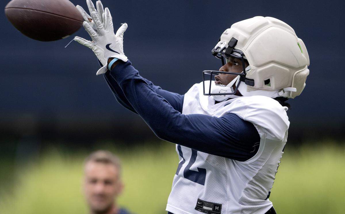 Penn State wide receiver Anthony Ivey makes a catch during practice on Tuesday, Aug. 19, 2025.  