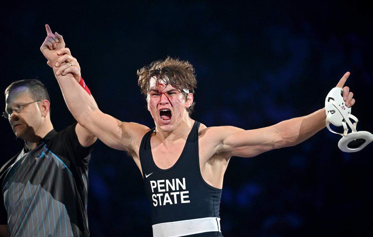 Penn State’s Tyler Kasak celebrates his win over Iowa’s Jacori Teemer in the 157 lb bout of the match on Friday, Jan. 31, 2025 at the Bryce Jordan Center.
