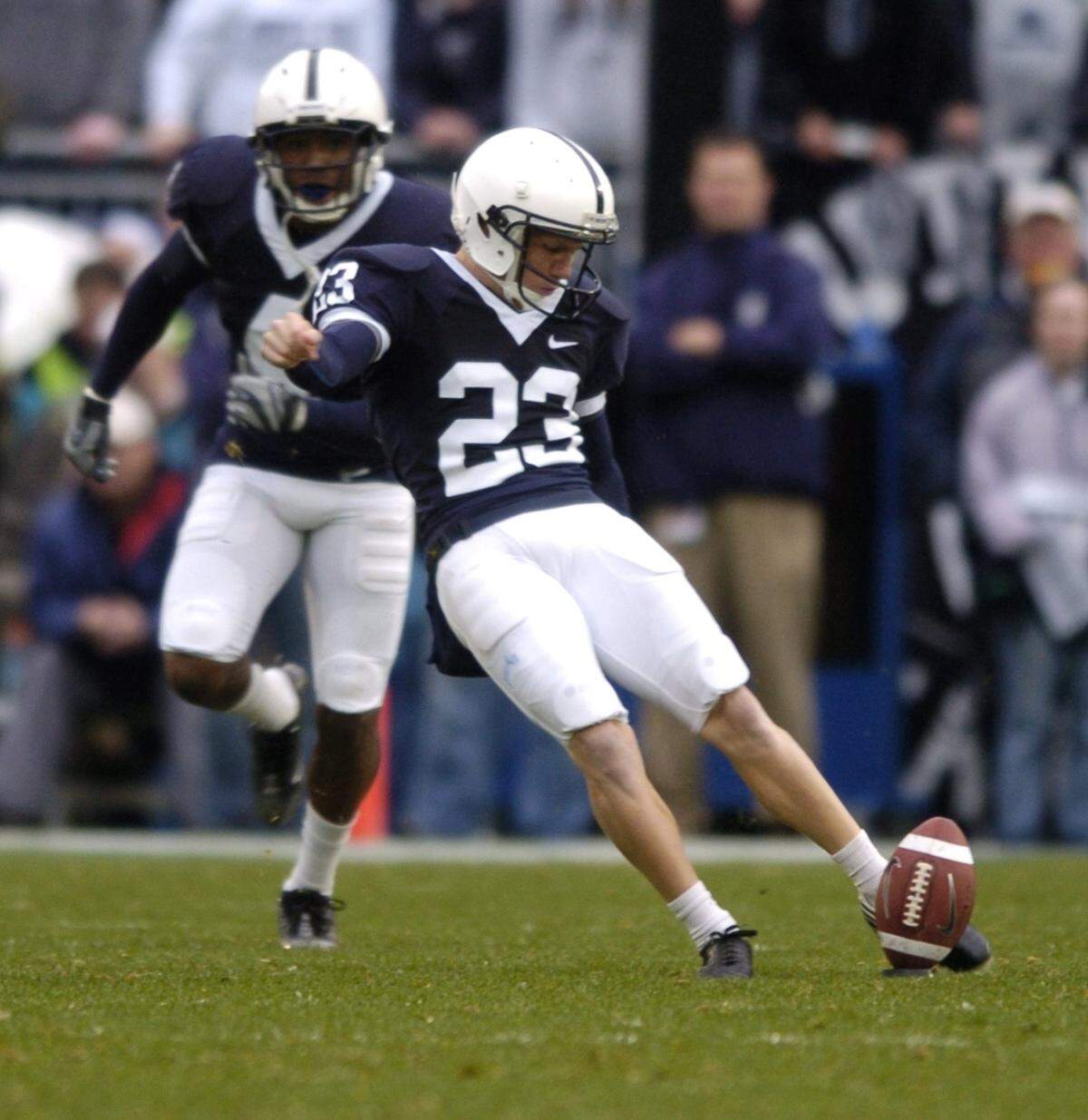Penn State’s Kevin Kelly is pictured during a game against Indiana on Nov. 15, 2008.