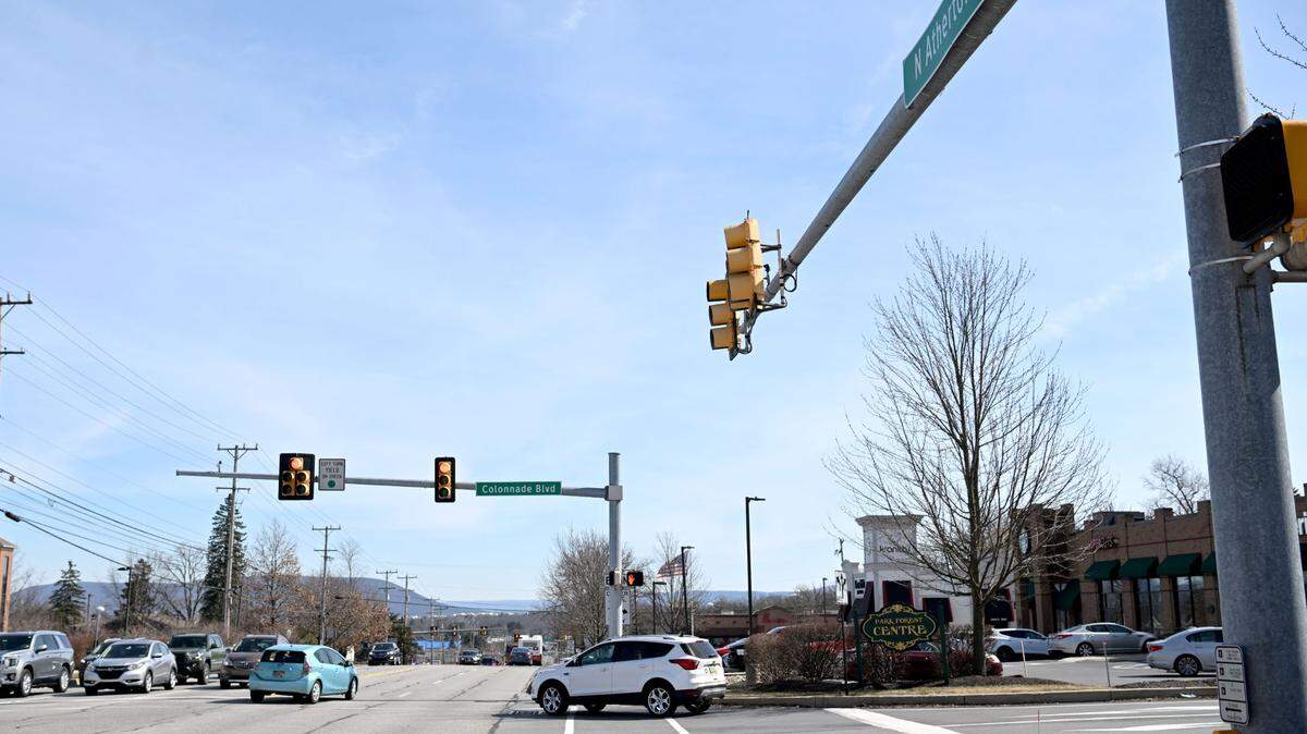 The traffic signals at the intersection of North Atherton Street and Colonnade Boulevard in Patton Township on Friday, March 1, 2024.