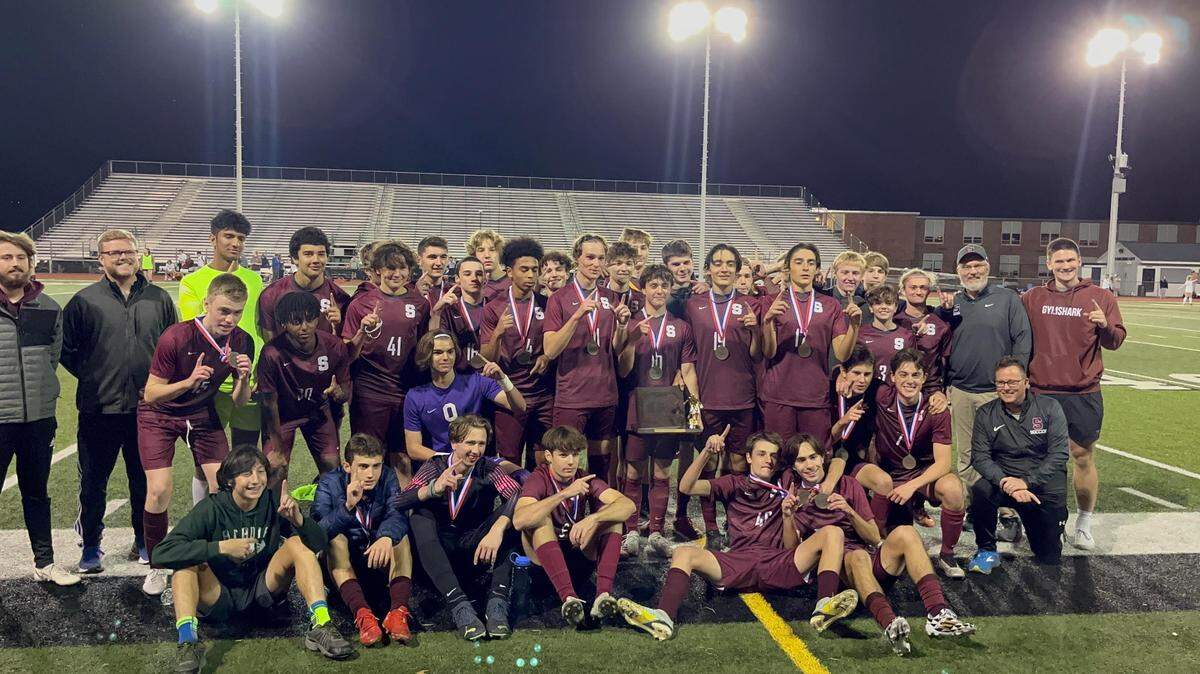 State College boys soccer wins the 2022 District 6 Class 4A championship