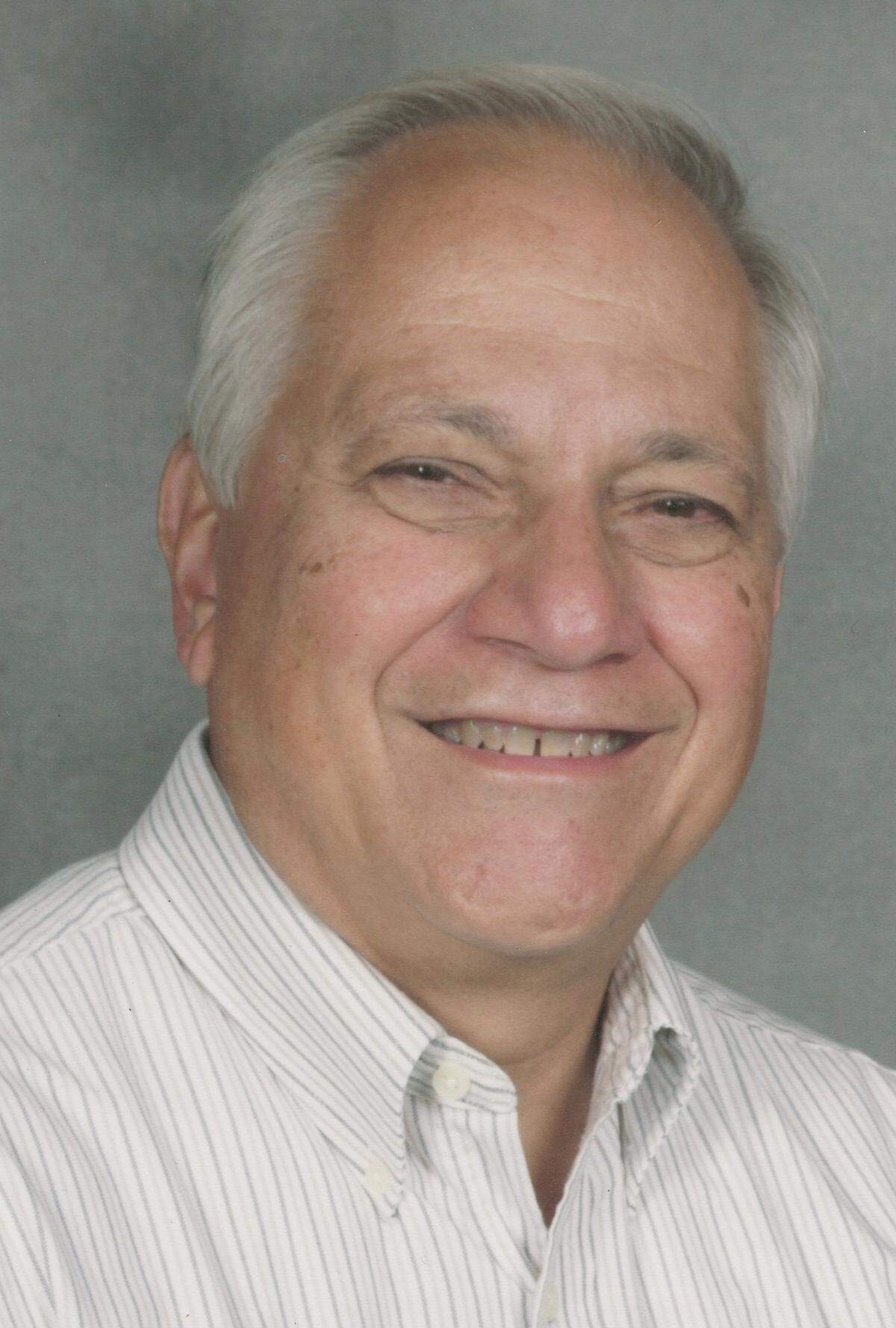 Tony De Luca