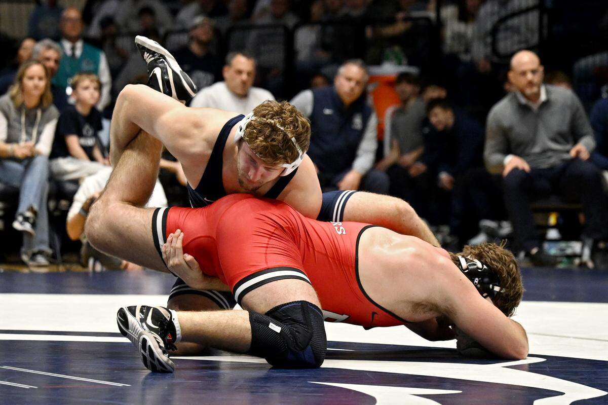 Penn State’s Cole Mirasola controls Rutgers’ Hunter Catka in the 285 lb bout of the match on Saturday, Jan. 10, 2026 in Rec Hall.