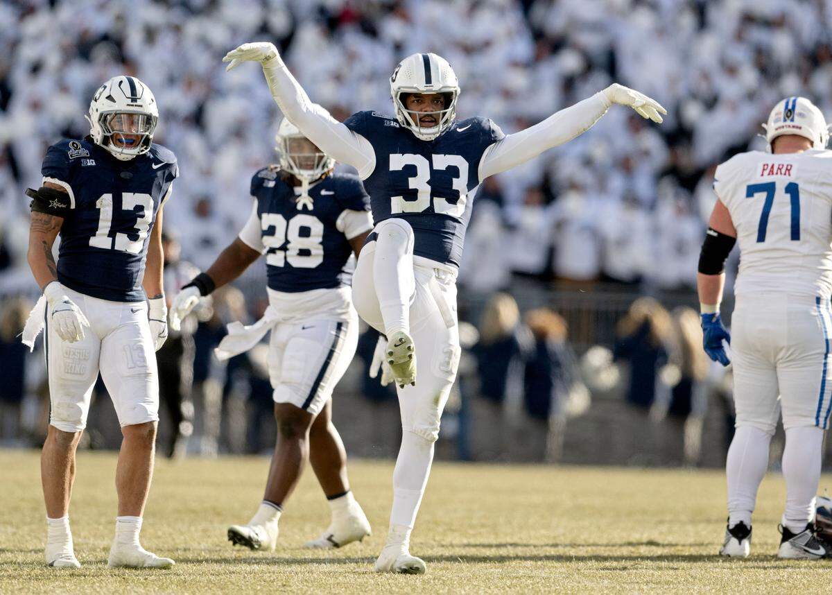 Penn state defensive end Dani Dennis-Sutton celebrates a tackle during the game against SMU on Saturday, Dec. 21, 2024 at Beaver Stadium.
