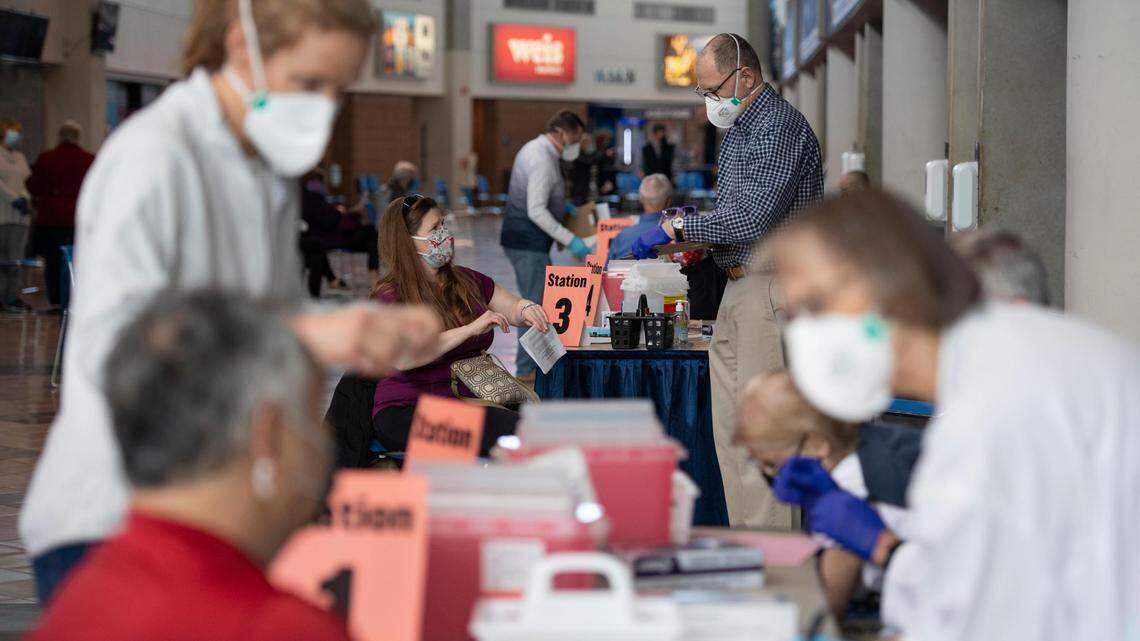 Penn State, CVIM hosting COVID-19 vaccine clinic Sunday with all 3 authorized vaccines available