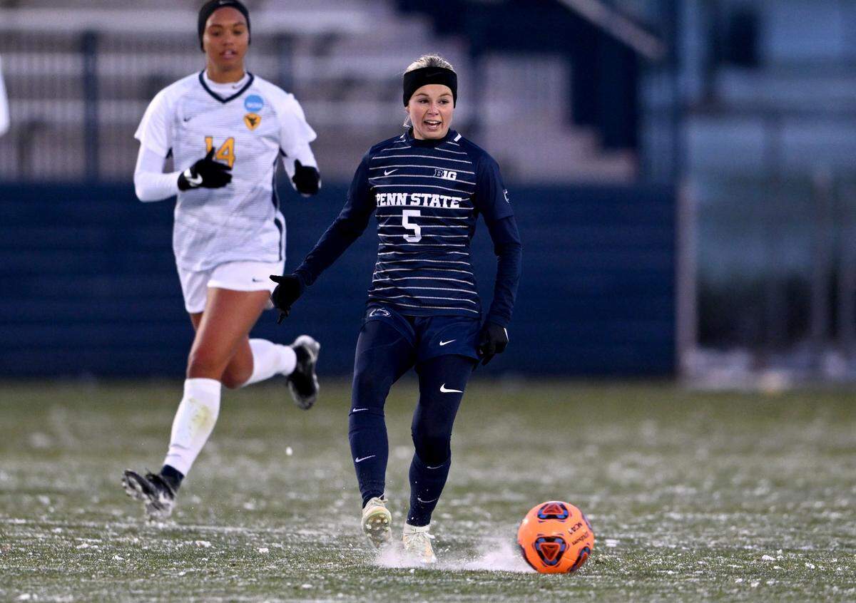 Penn State women’s soccer’s Cori Dyke makes a pass during the game against West Virginia in the second round of the NCAA championships on Friday, Nov. 18, 2022, at Jeffrey Field.