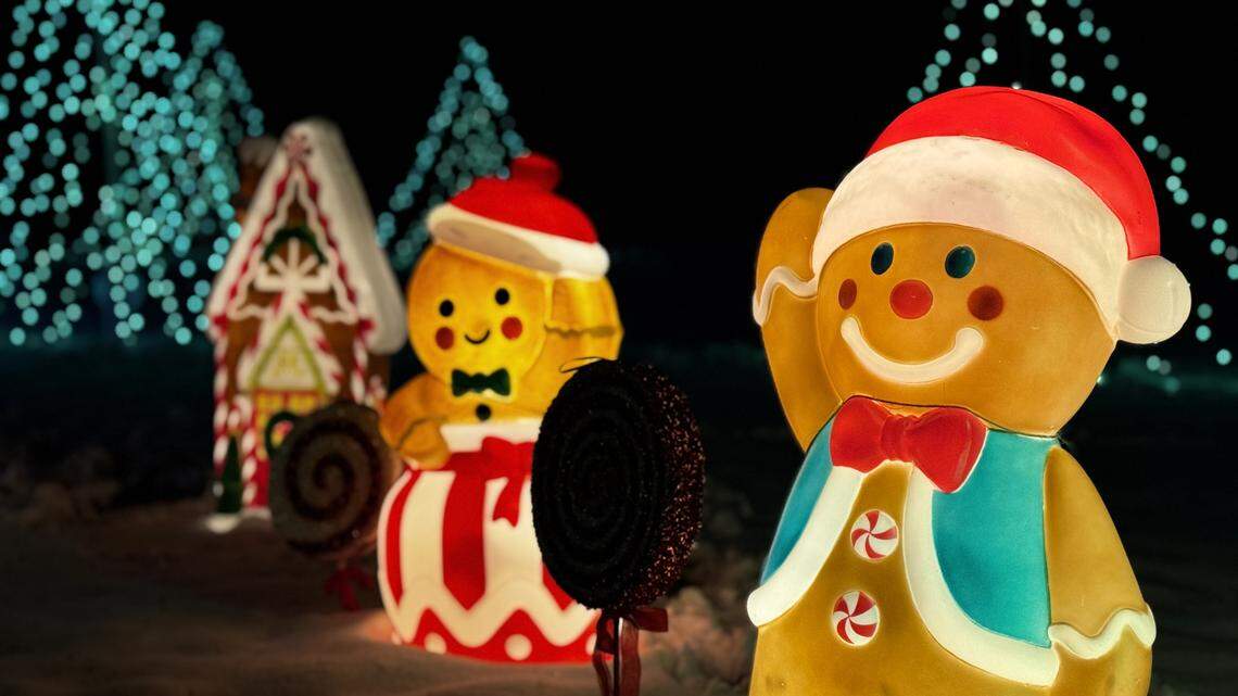 Where can you find the best Christmas lights in Centre County? 20+ can’t-miss spots