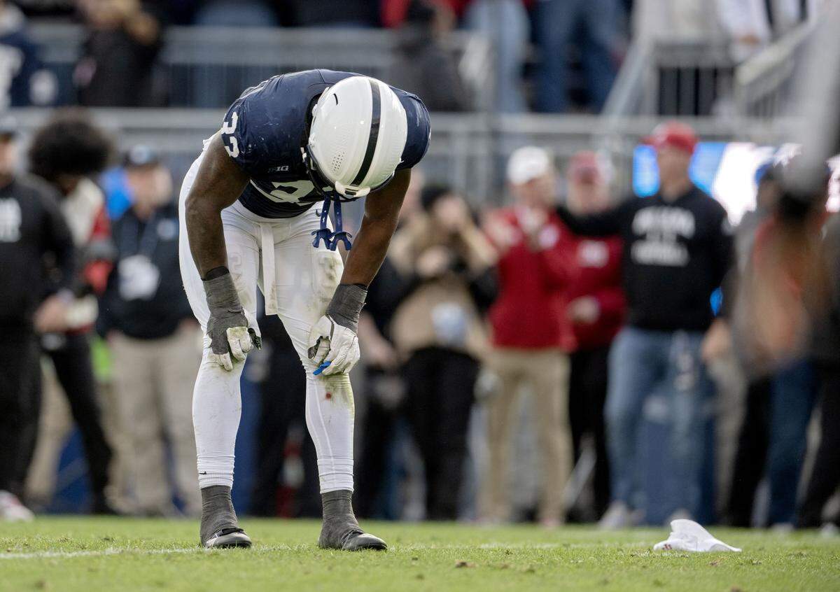 Penn State defensive end Dani Dennis-Sutton reacts as Indiana made a play in the fourth quarter during the game on Saturday, Nov. 8, 2025.
